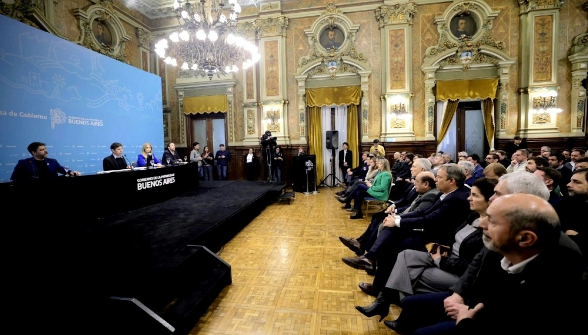 Kicillof apagó la inquietud de los intendentes: depositó la última cuota del Fondo de Fortalecimiento Fiscal