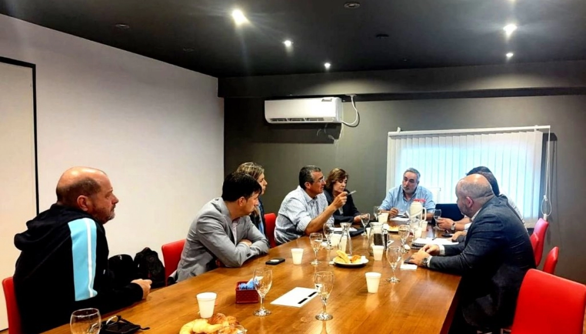 Con la “Ley de Leyes” 2025 en la mira, la UCR bonaerense avanzó en una estrategia conjunta