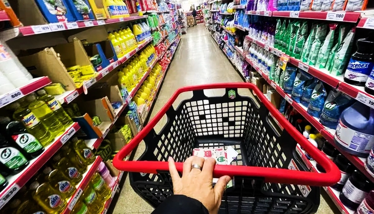 Milei cierra el año con un 2,4% en la inflación de noviembre y un 166% interanual