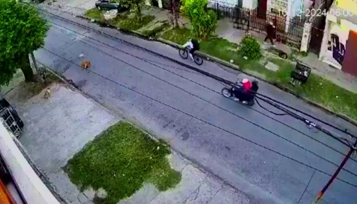 Inseguridad en Tres de Febrero: policía de civil resistió el ataque de motochorros y mató a uno