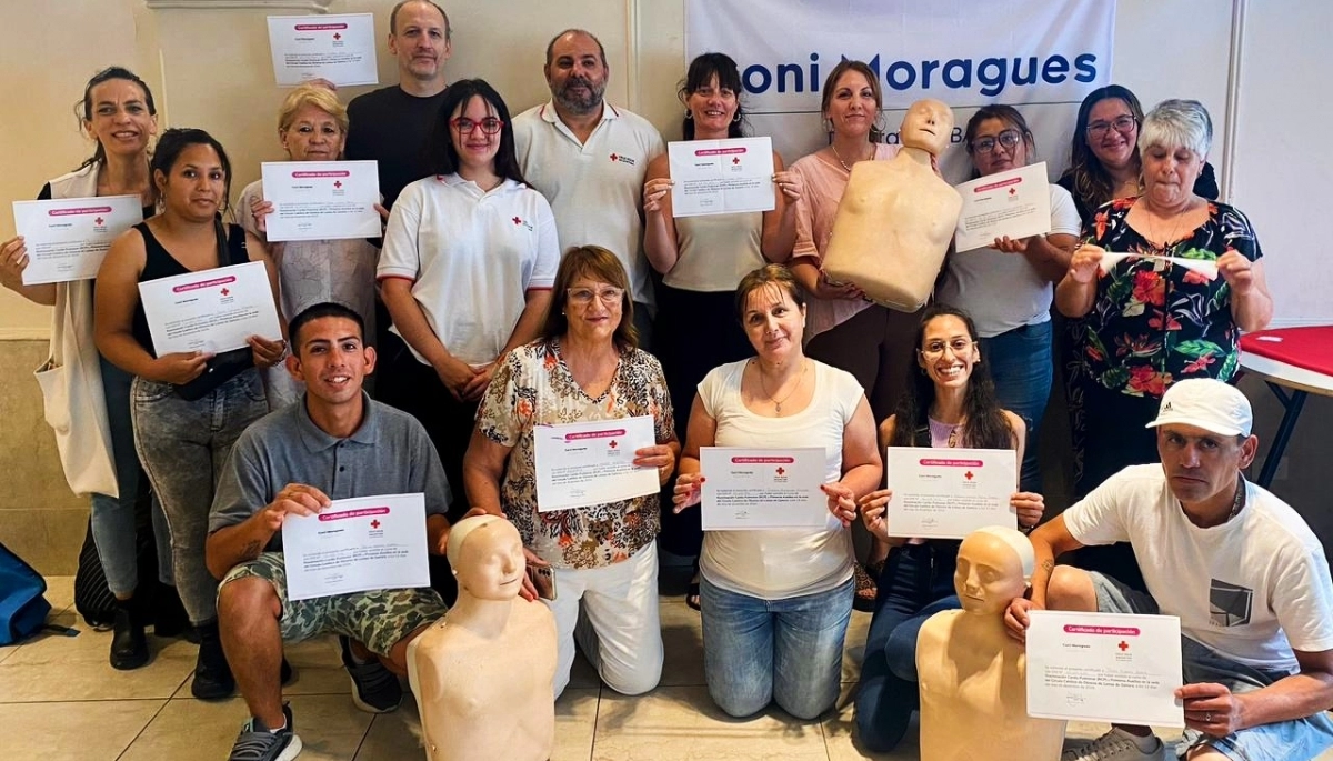 La diputada Moragues Santos participó de una jornada solidaria en Lomas de Zamora