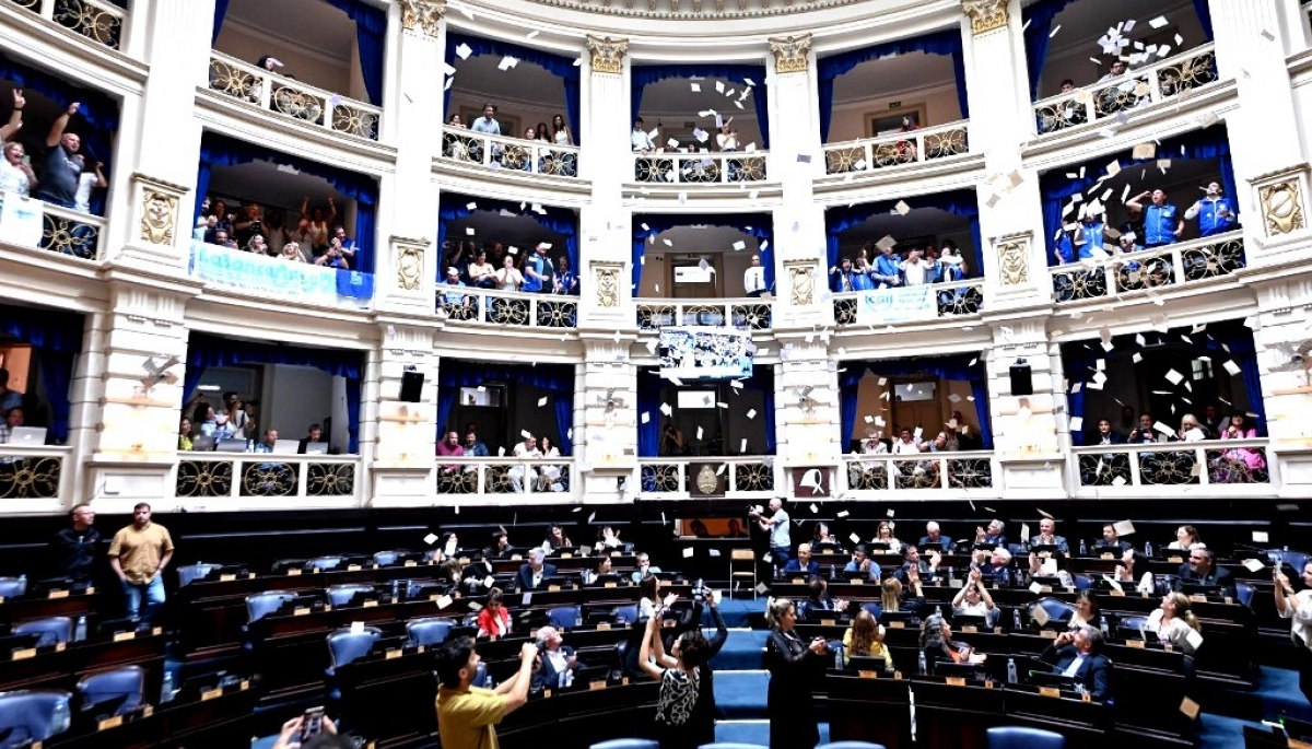 A pesar del torbellino legislativo, Diputados sancionó la reforma jubilatoria del Banco Provincia