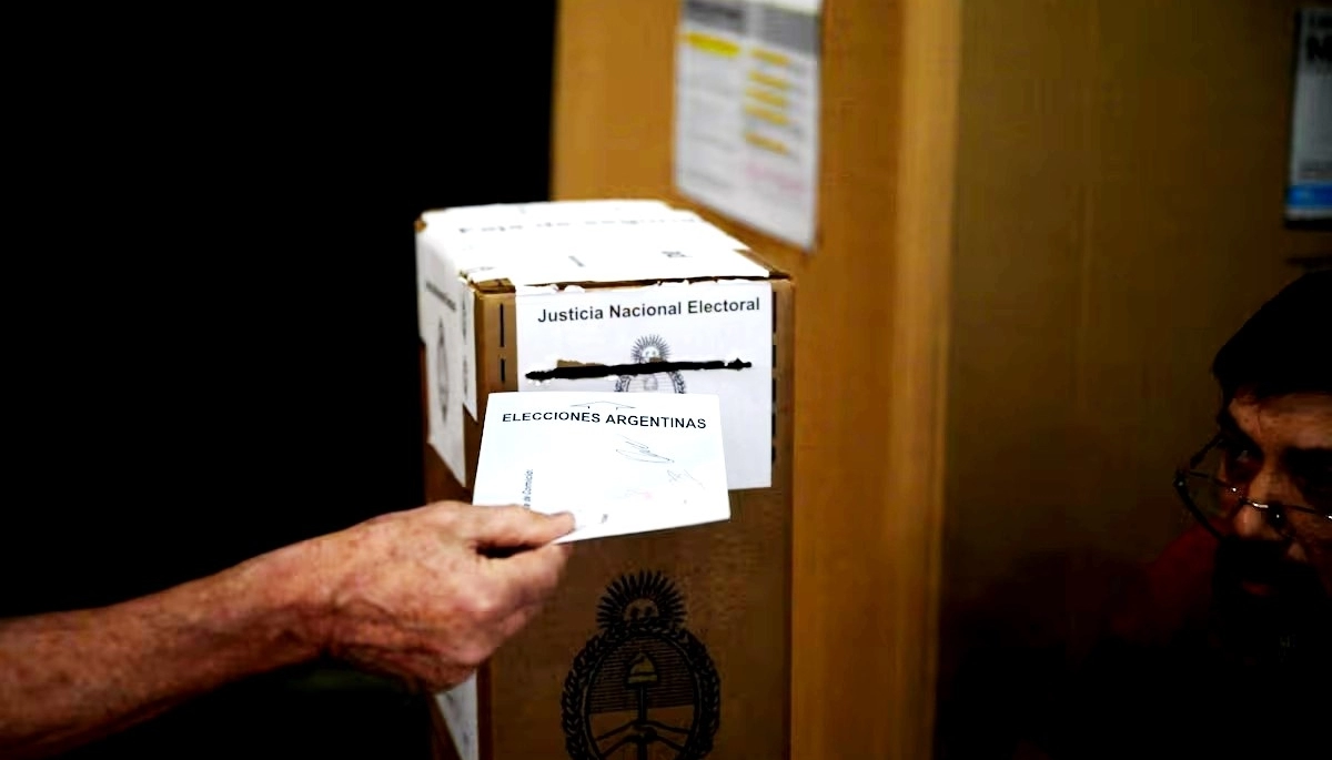 La Justicia Electoral presiona a Kicillof para que no desdoble las elecciones en la provincia de Buenos Aires