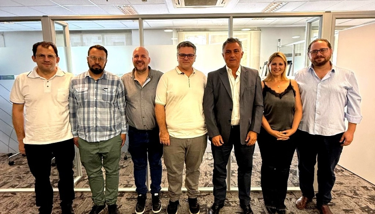 Libertarios bonaerenses tejieron una alianza con sectores evangélicos que dejó al PRO en la cornisa