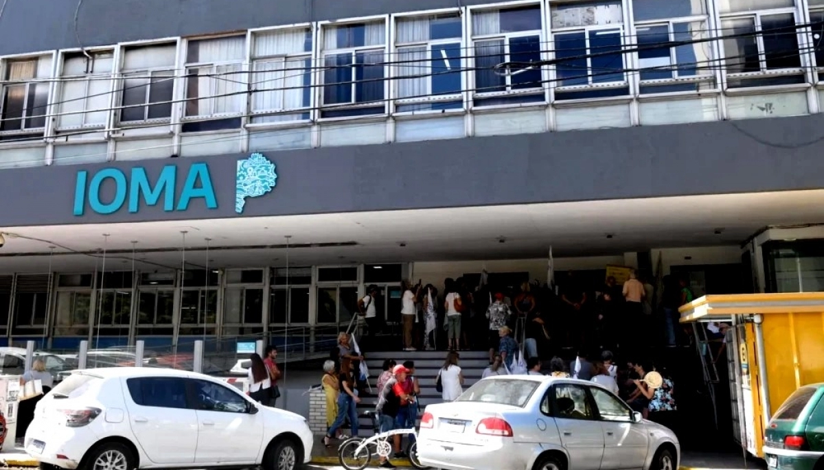 En medio del debate por el Presupuesto, la UCR + Cambio Federal insistió por la autarquía de IOMA