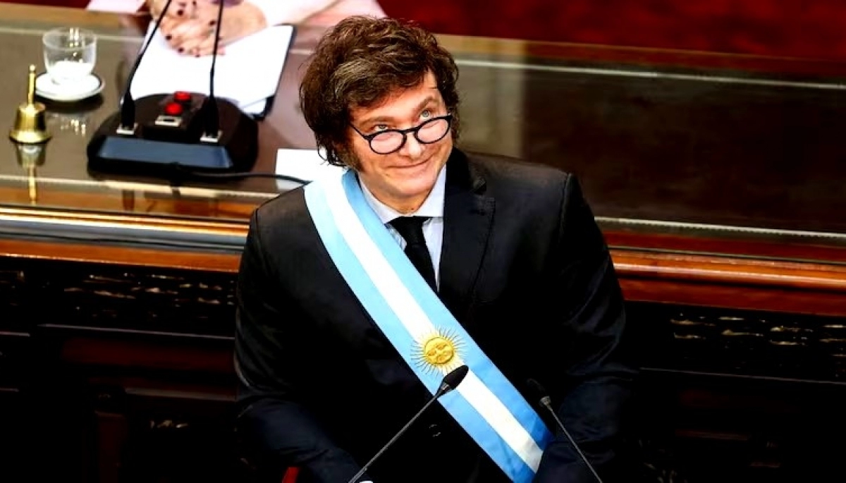 Milei patea el tablero con la reforma electoral y llamará a extraordinarias para eliminar las PASO