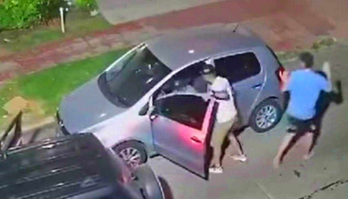 Inseguridad en Quilmes: sujetos armados robaron dos vehículos durante un tremendo raid criminal