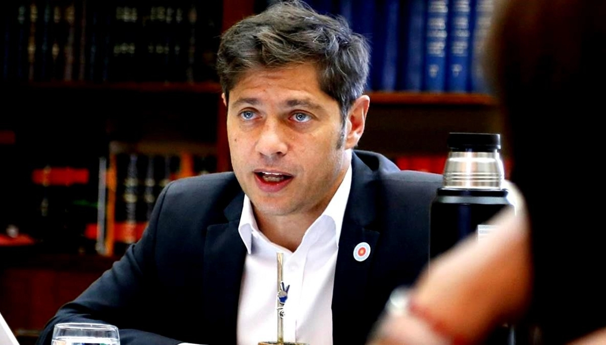 La Cámpora tensiona más con Kicillof y presiona para prohibir el uso de celulares en escuelas