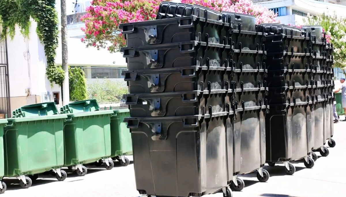 Mejoras en la recolección y el servicio: 25 de Mayo adquirió nuevos contenedores