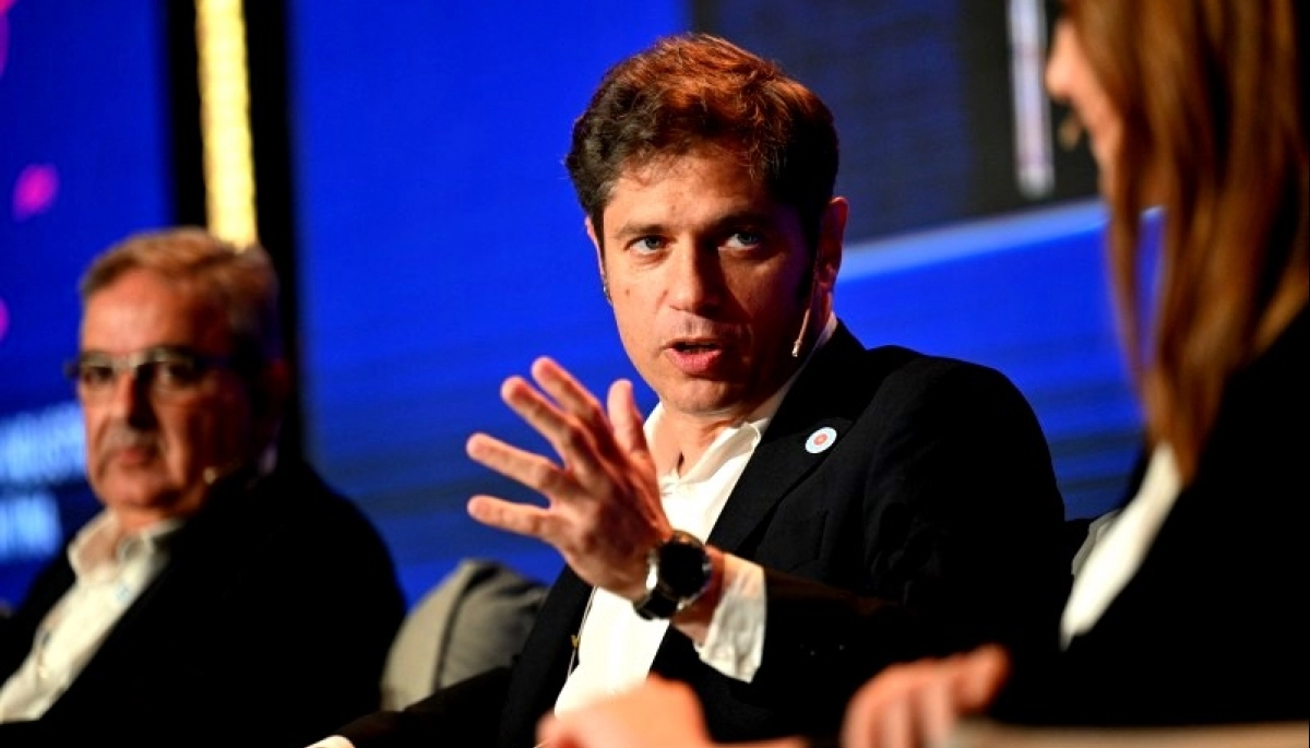 Kicillof enfureció con Milei y lo trató de “ignorante” por querer eliminar la figura de femicidio