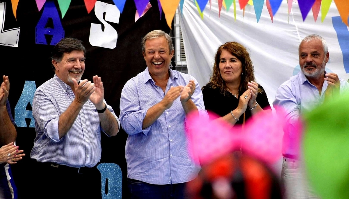 Almirante Brown: Cascallares y Sileoni dieron cierre al programa “Escuelas Abiertas en Verano”