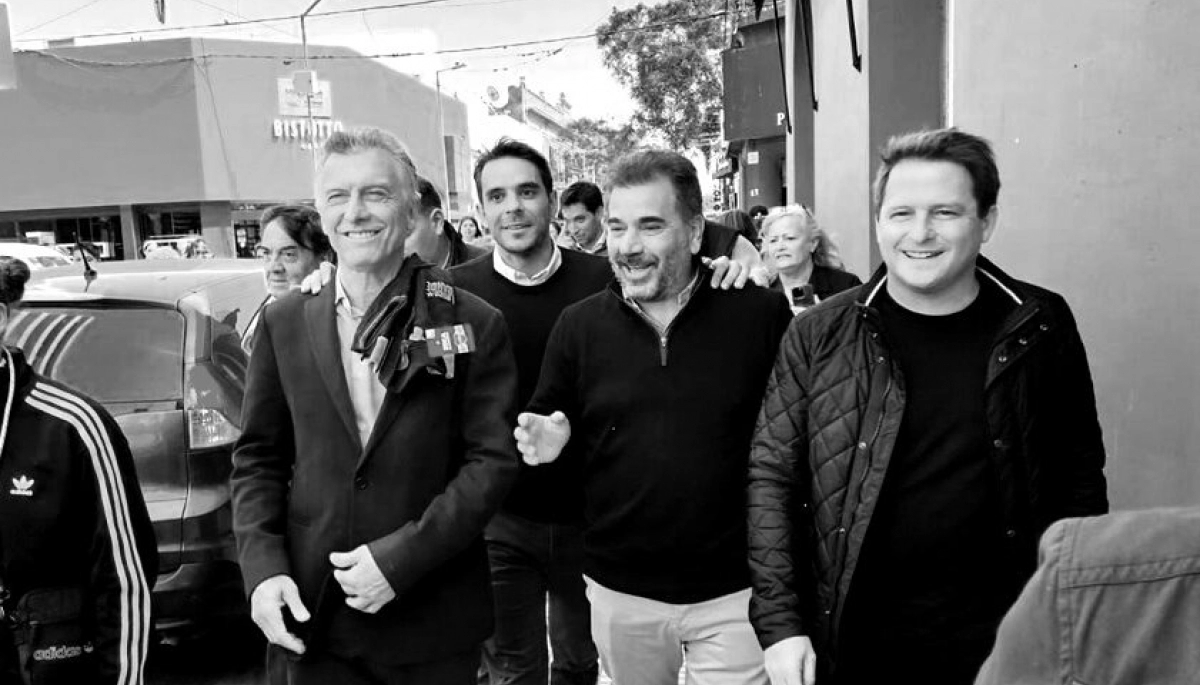 Macri busca reunir de urgencia a la tropa bonaerense para detener la fuga de intendentes
