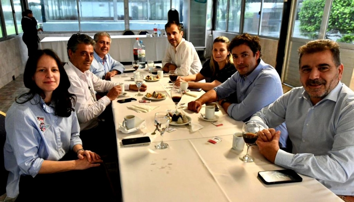 Sin Macri, el PRO bonaerense realizará una cumbre para apagar la fuga de intendentes