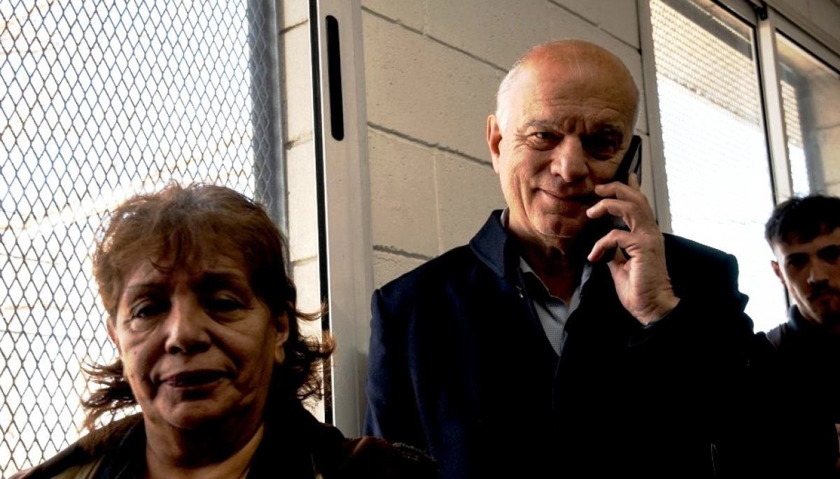 Grindetti se reunió con un senador PRO y pone en pausa su traspaso a La Libertad Avanza