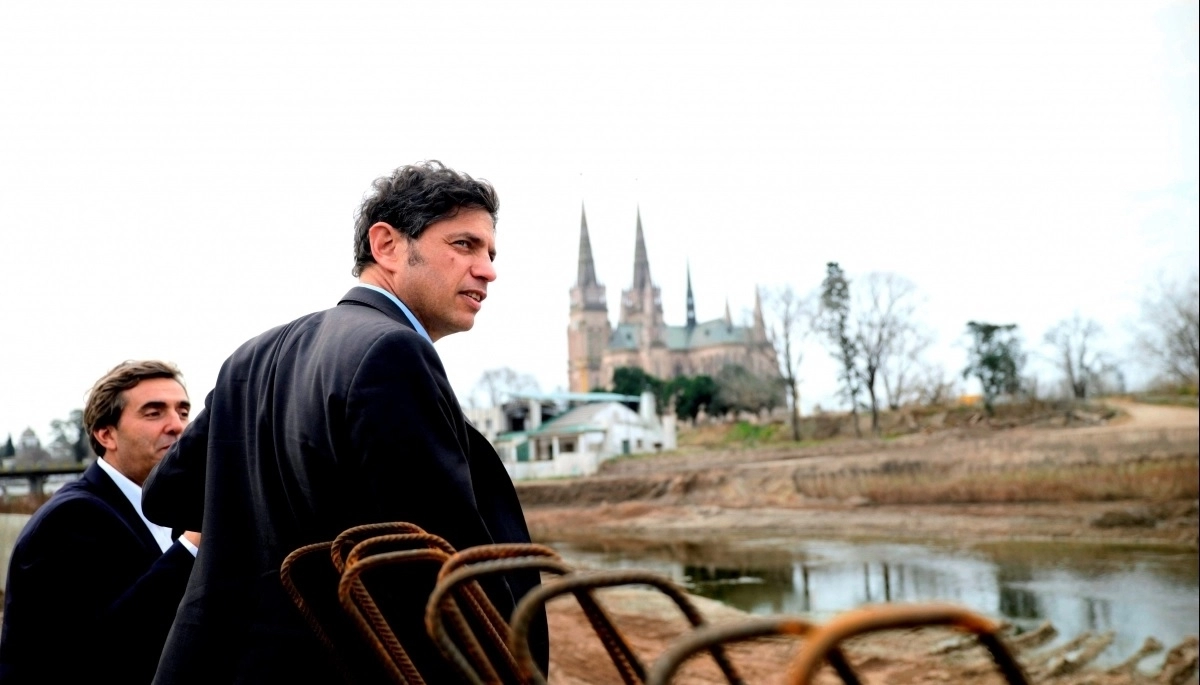 Kicillof no le dejó pasar a Milei el escándalo de la criptomoneda: “Es una típica estafa piramidal”