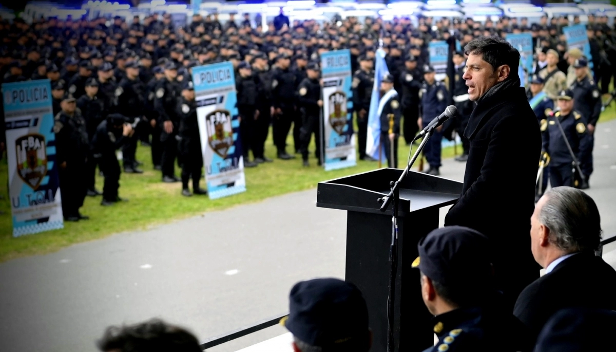 Con amenazas de acuartelamiento, la Policía bonaerense protestó contra Kicillof por mejores salarios