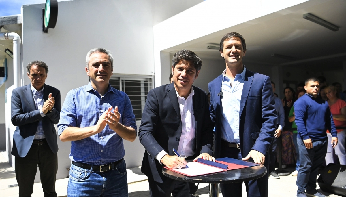 Kicillof inauguró las obras de ampliación y puesta en valor de un CAPS en San Vicente