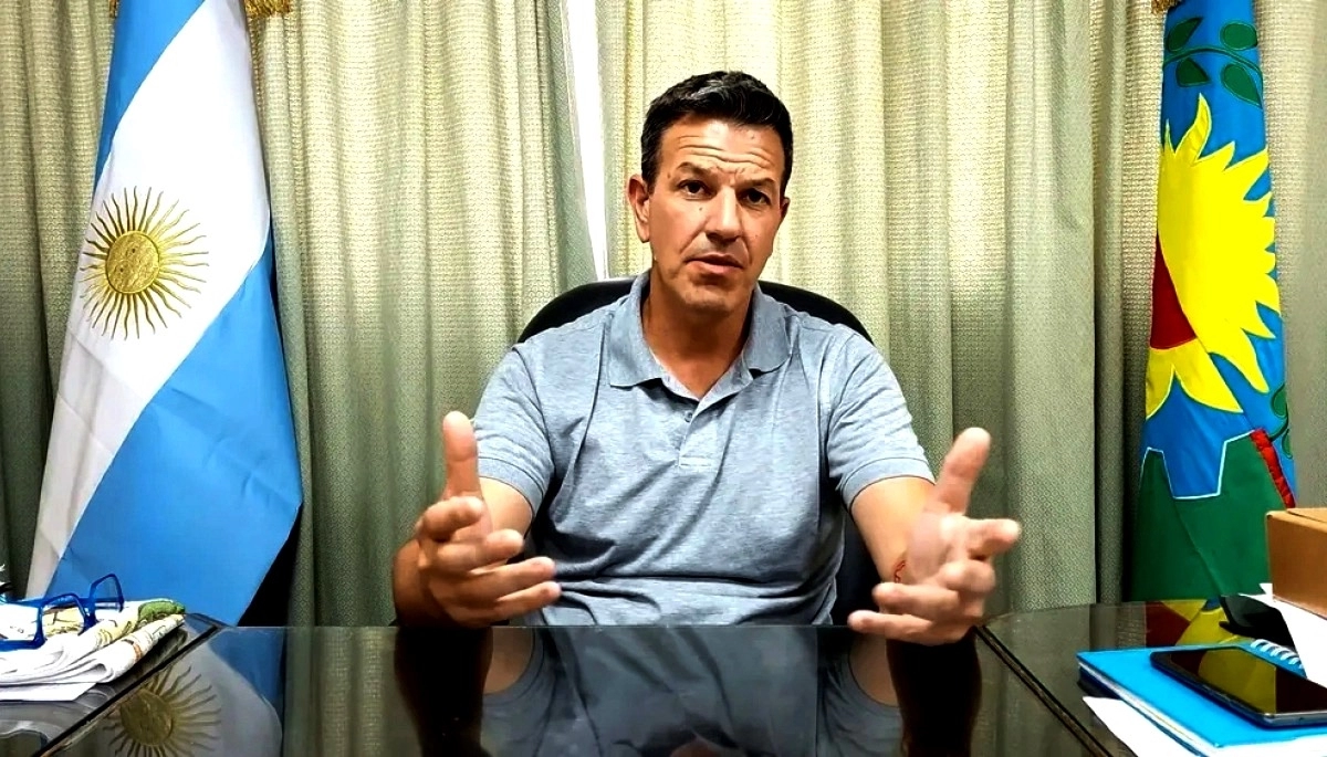 El intendente Sciaini anunció la renuncia del secretario general del Municipio de Roque Pérez