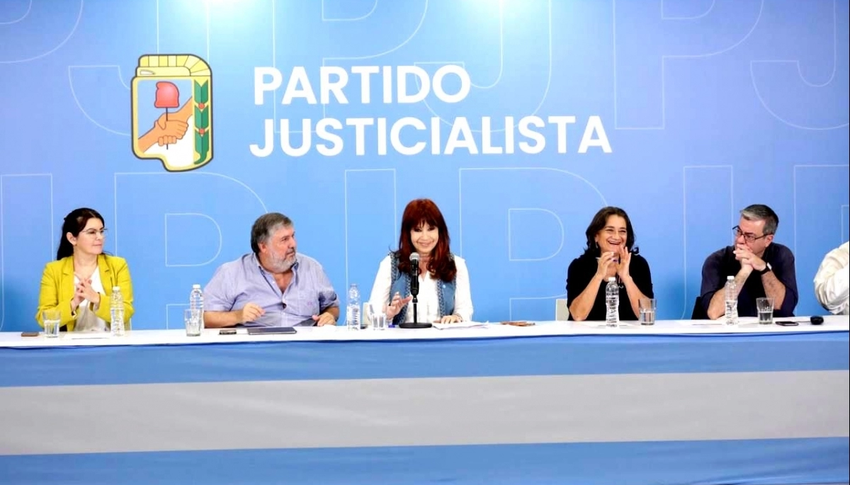 Tras el ruido por el nuevo espacio interno de Kicillof, Cristina se estrenó al frente del PJ Nacional