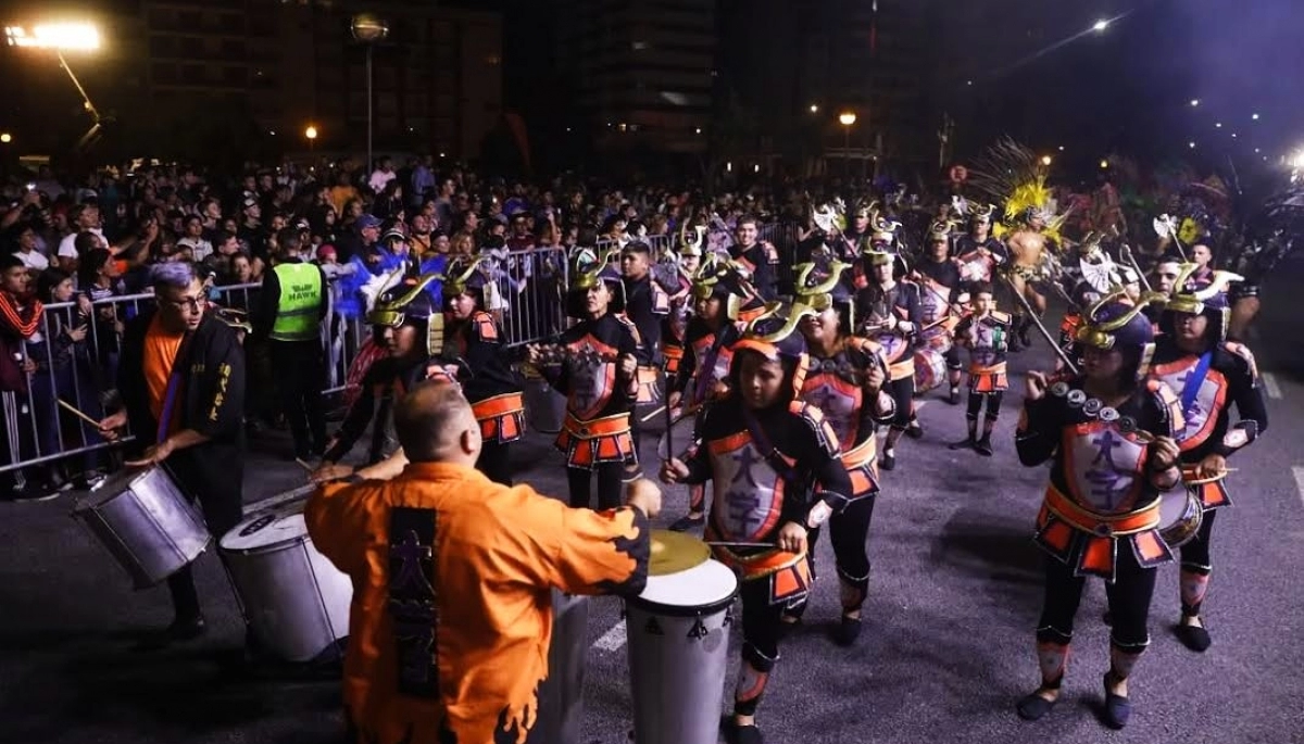 Cargado de murgas y comparsas: la Fiesta de Carnaval llega a Punta Mogotes