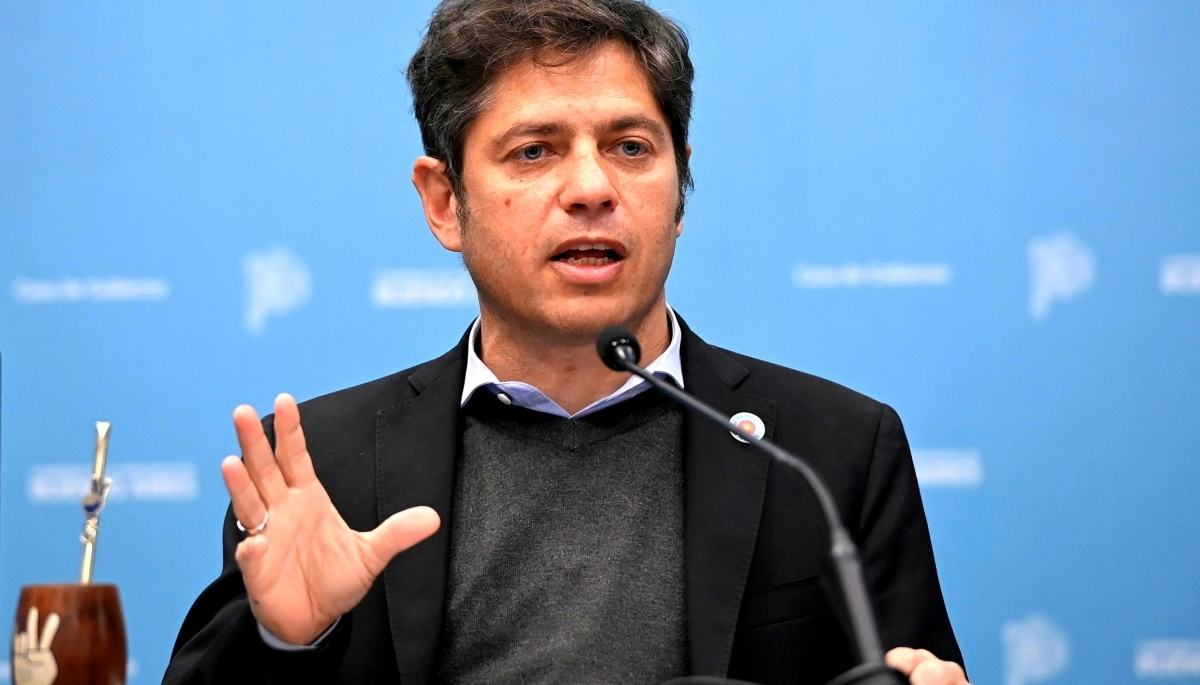 Kicillof respondió a Milei tras su discurso en el Congreso: “Espectáculo tragicómico de un presidente estafador”