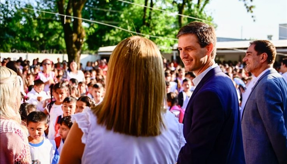 Mantegazza estuvo presente en el acto de inicio del Ciclo Lectivo en San Vicente