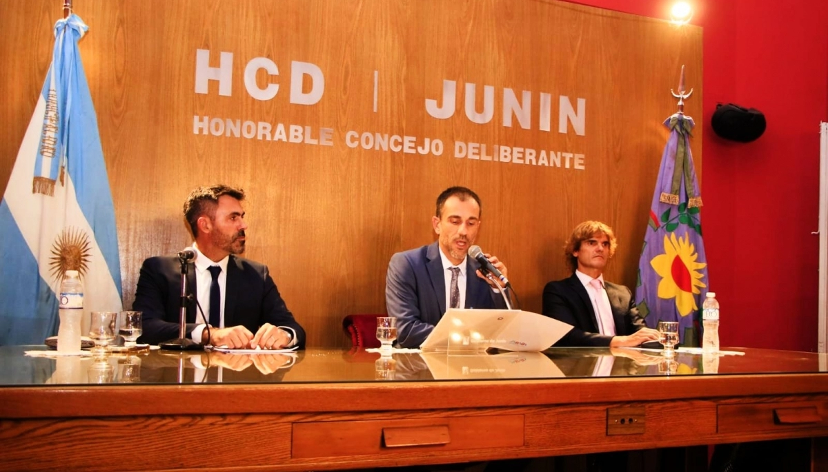 Petrecca lideró la Apertura de Sesiones 2025 en Junín: “Elegimos el camino de la transformación”