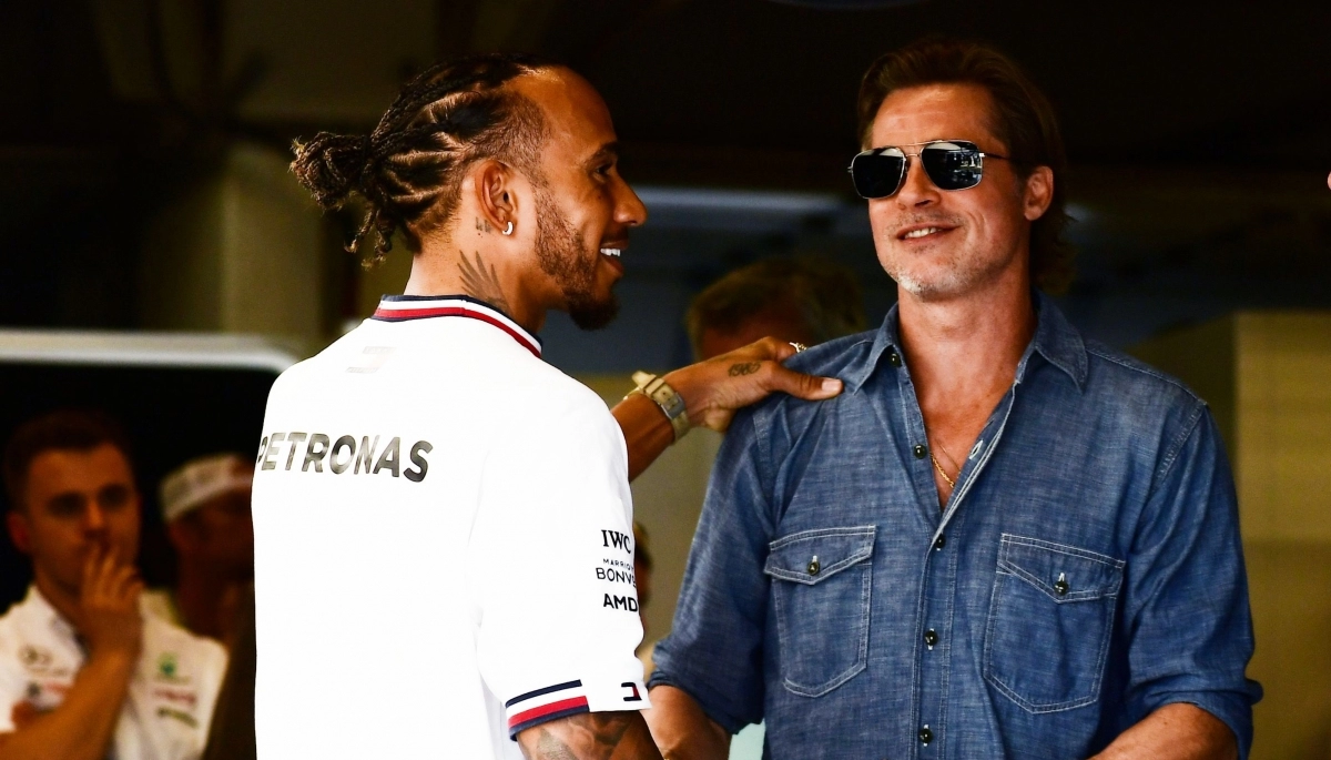 Con un nuevo tráiler, Brad Pitt y Lewis Hamilton se preparan para el estreno de “F1”