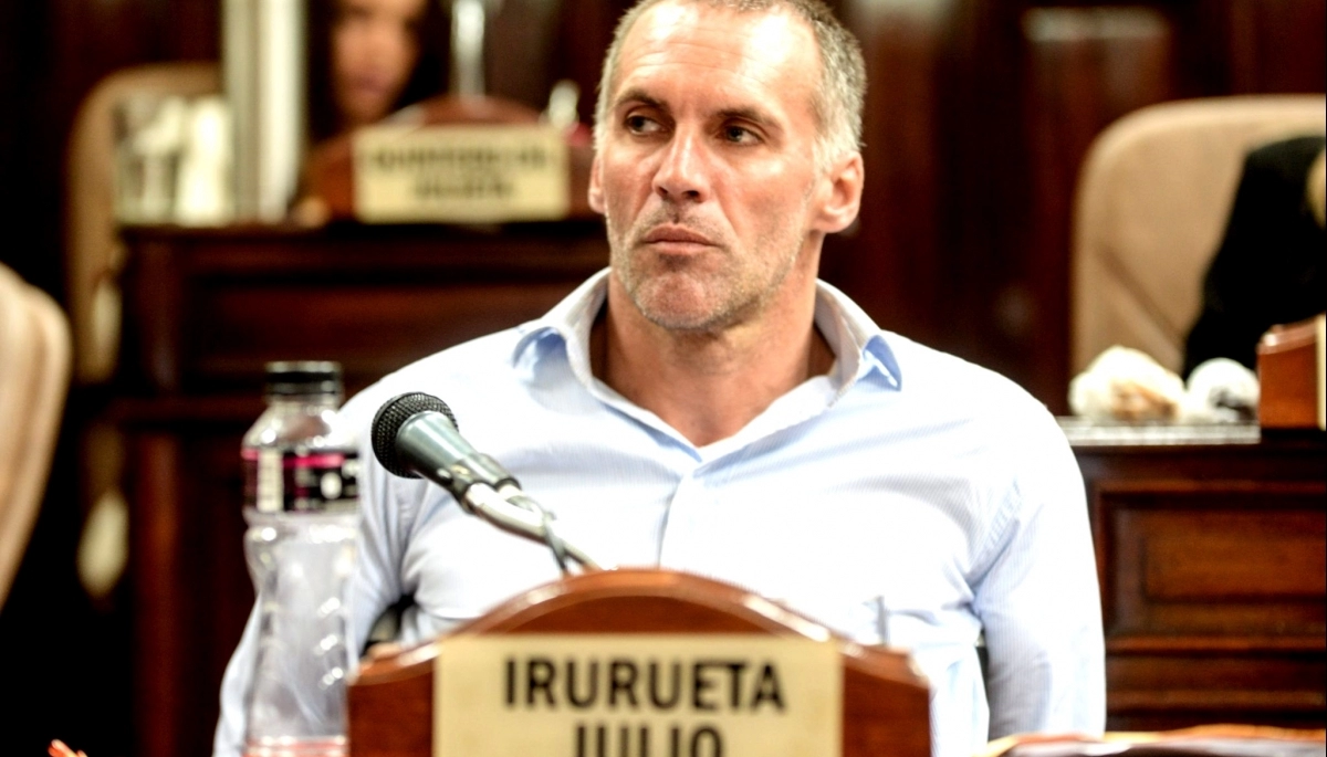 Un histórico dirigente del PRO de La Plata confirmó su alineamiento con el presidente Milei