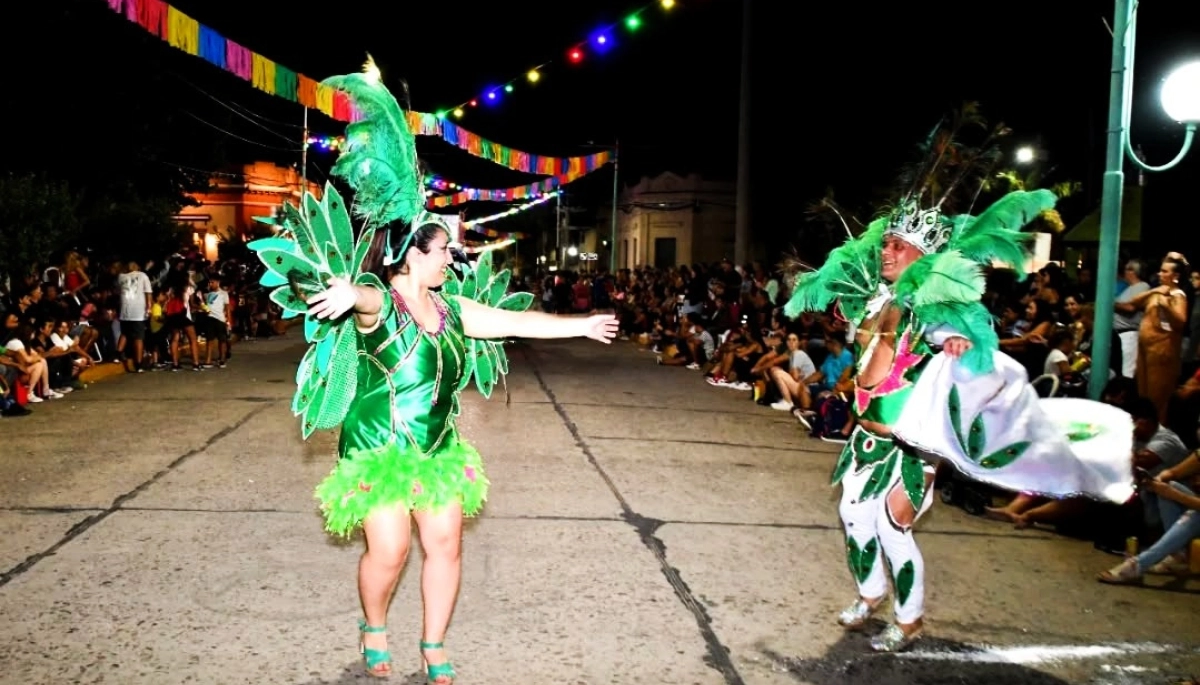 General Arenales celebró el Carnaval 2025 bajo una noche de magia y pasión