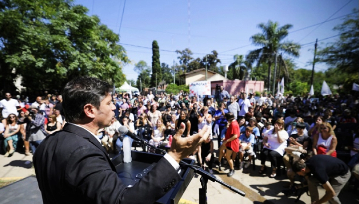Kicillof inauguró una escuela en Ituzaingó: “No creemos en el ajuste ni queremos destruir al Estado”