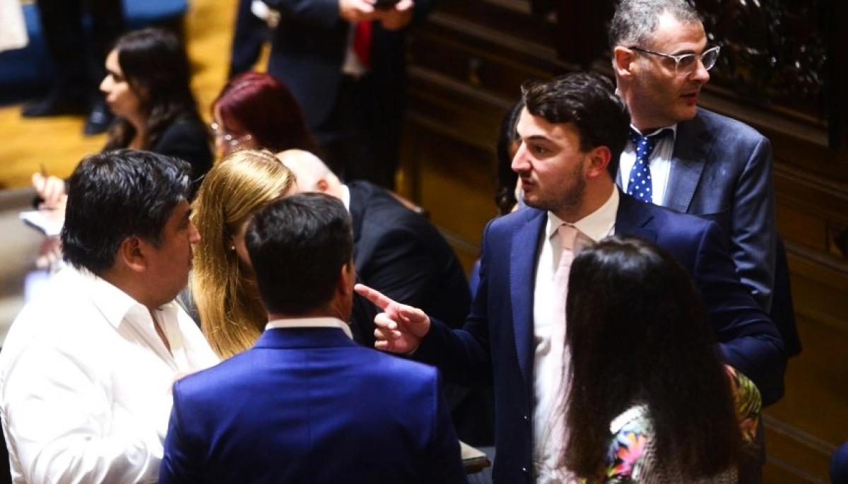 Con el fracaso de la suspensión de las PASO, libertarios pidieron una sesión para debatir la Ley Fiscal Impositiva