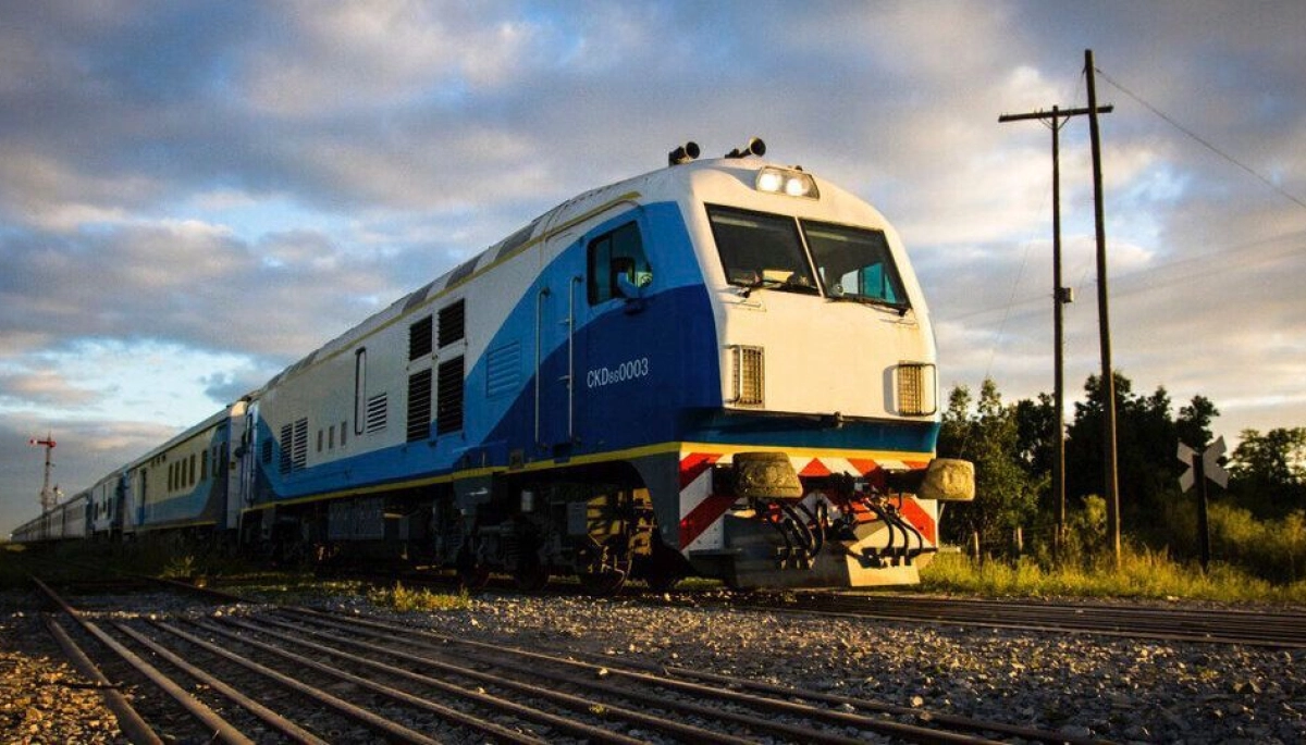 El gobierno de Kicillof le pidió a Milei el traspaso del tren que une General Guido y Pinamar