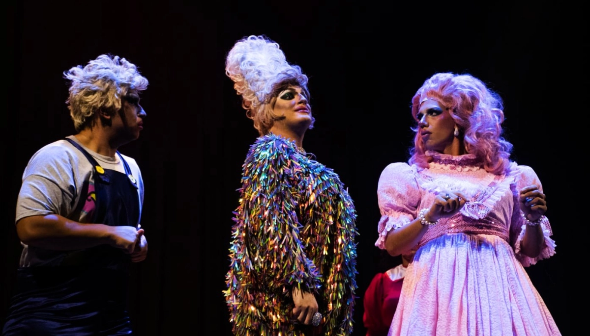 De la mano del “Drago Show”: Magdalena abrió la temporada 2025 del Teatro Español