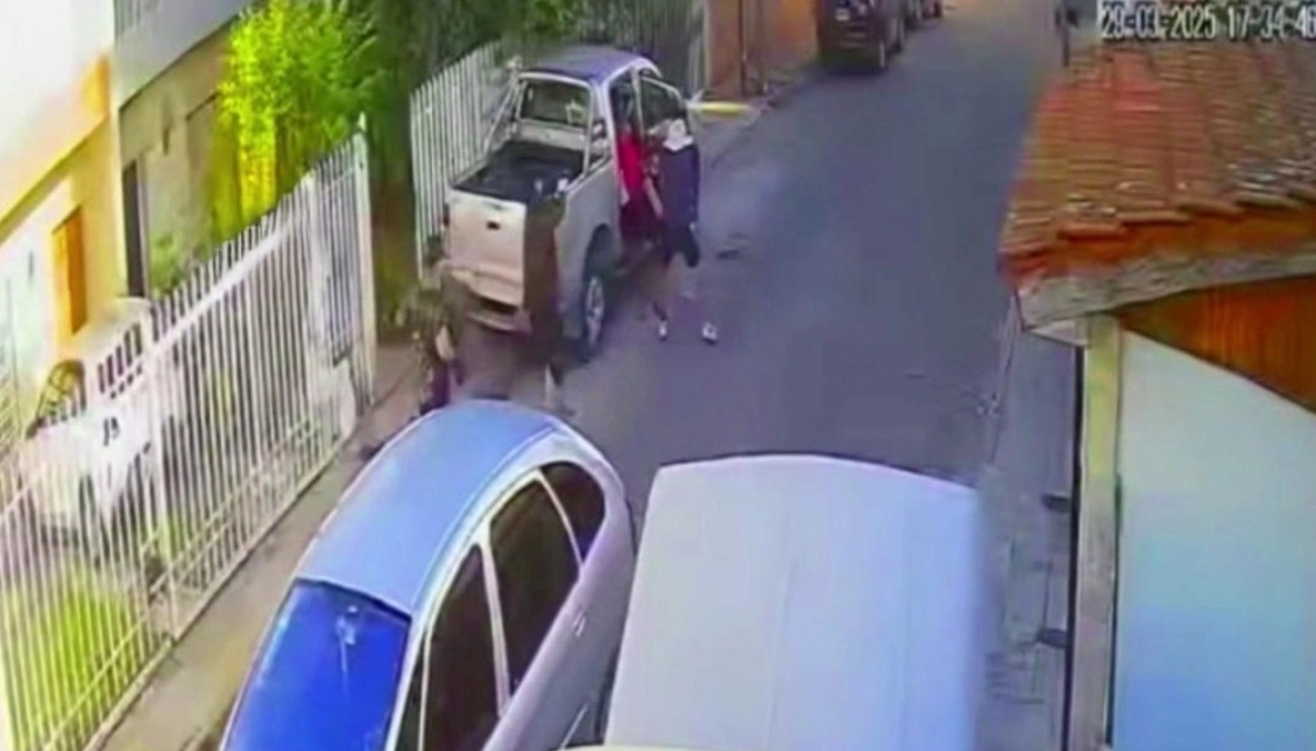 Más inseguridad en Morón: limpiaba la 4 x 4 en la vereda y lo atacaron brutales "pirañas"