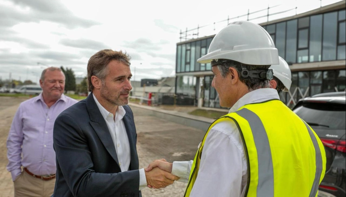 Achával recorrió la empresa CDV que se encuentra en el Parque Industrial de Pilar