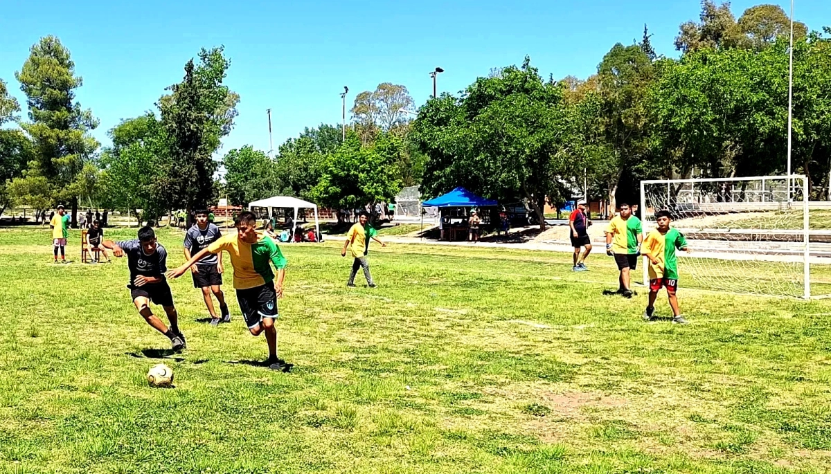 Con participación de distintos puntos de la Provincia, el Municipio de Rivadavia organizó una jornada de fútbol 5 para personas con discapacidad