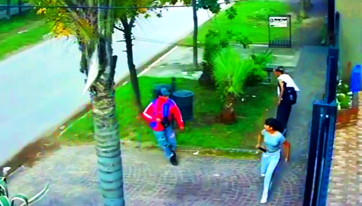 Motochorros se adueñaron de Merlo: atacaron a un repartidor y asaltaron a una pareja de adolescentes