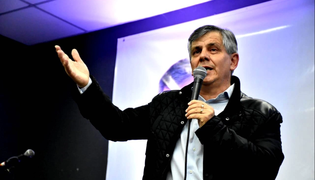 “Operaciones vergonzosas”: intendente de Chivilcoy salió a negar versiones sobre arreglos políticos con Kicillof