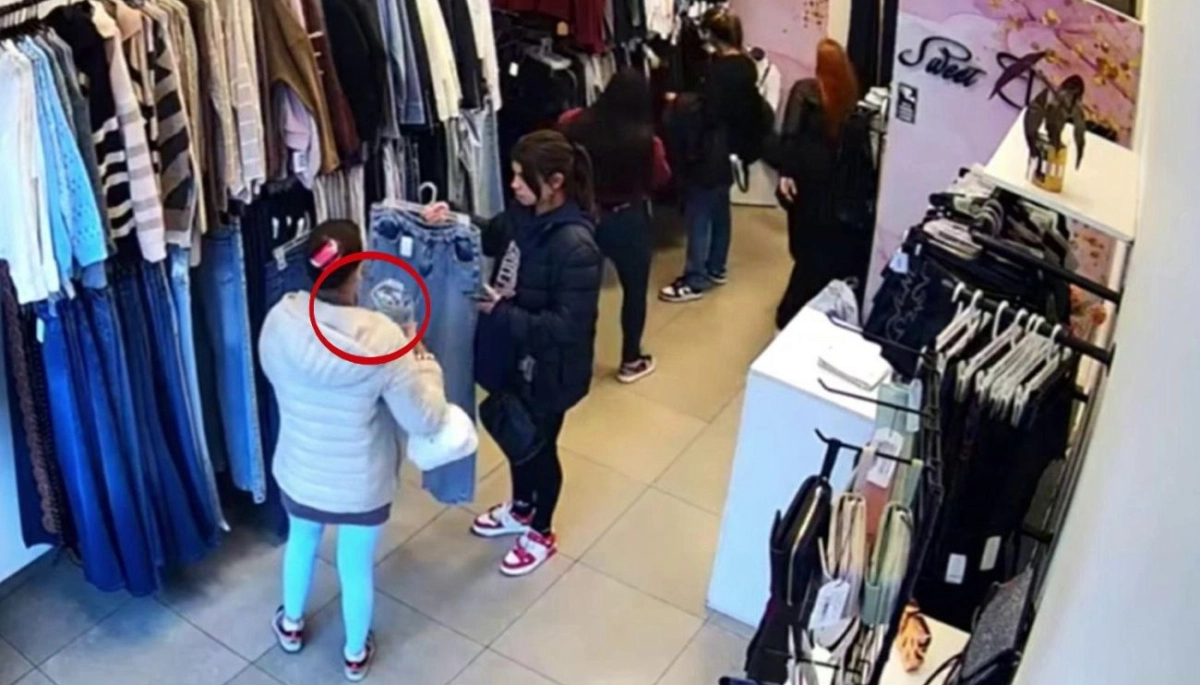 Mecheras conocidas atacaron en un comercio de ropa en Avellaneda