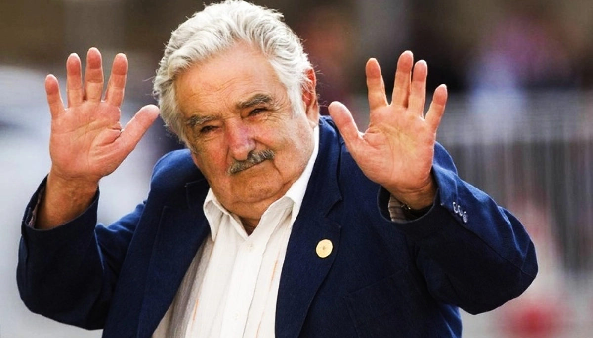 Dolor por la partida de Pepe Mujica: Kicillof, Cristina, Massa y otros referentes bonaerenses lo despidieron en redes
