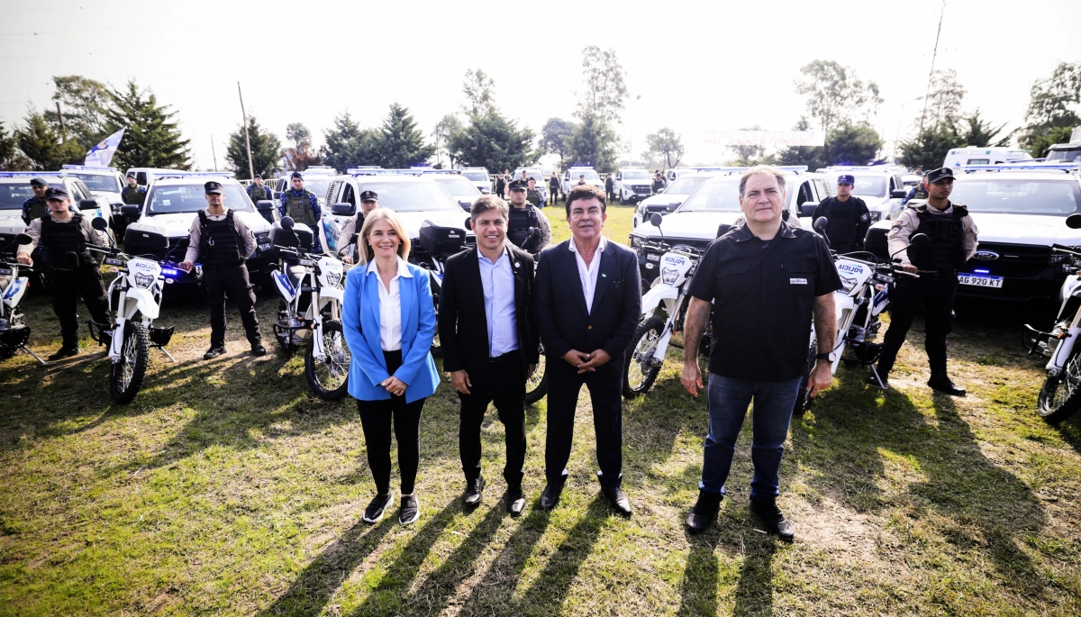 Kicillof visitó La Matanza: entregó vehículos para la seguridad y anunciar inversiones en ciencia
