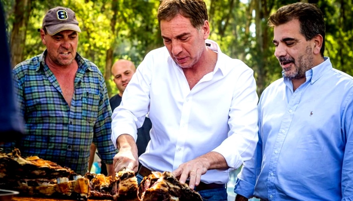 El PRO en jaque: Macri se va de viaje mientras Ritondo y Santilli avanzan por un acuerdo con Milei en la Provincia