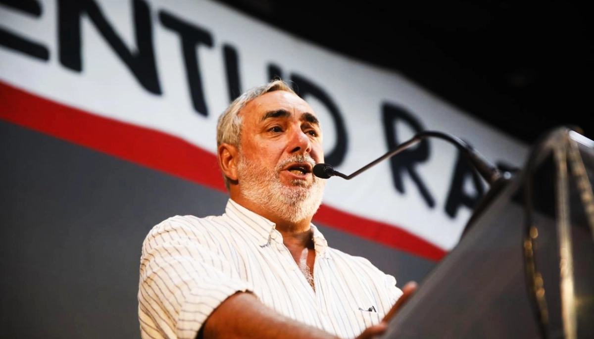 Miguel Fernández asume como presidente de la UCR bonaerense y prepara una reunión con el Foro de Intendentes 