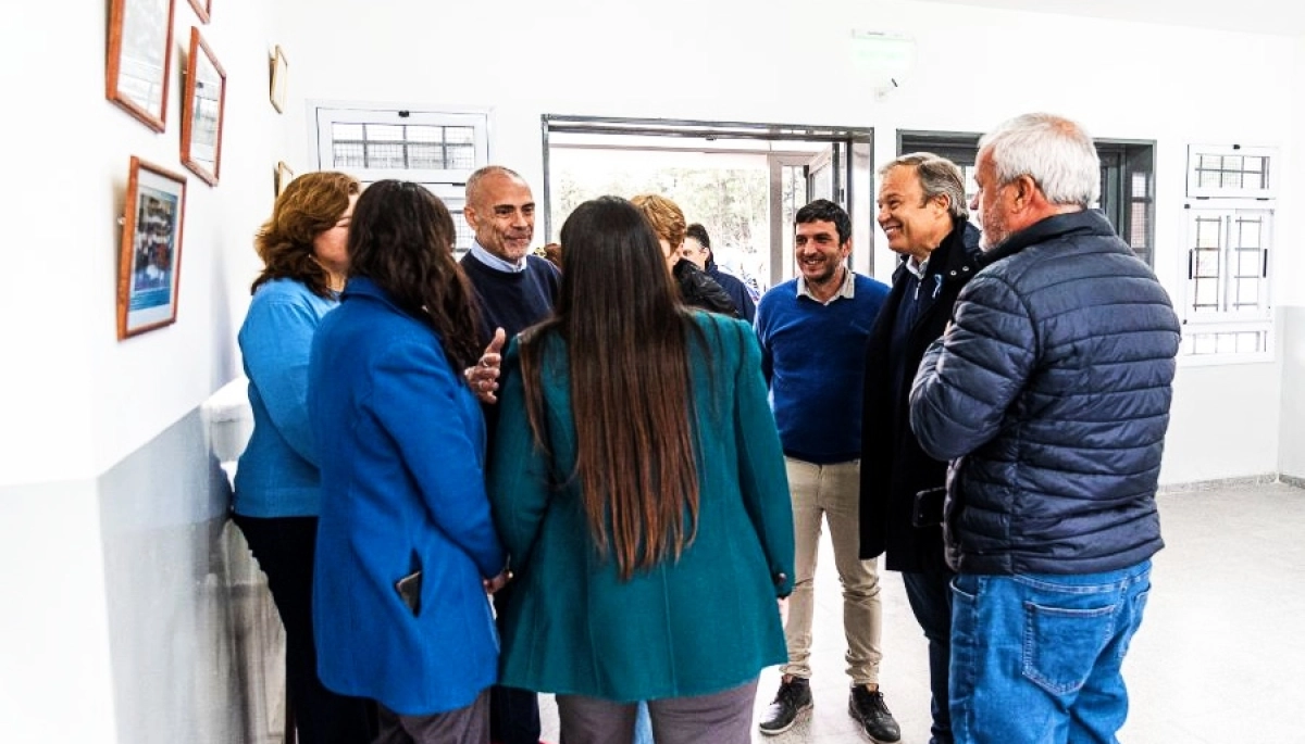 Cascallares recorrió obras en Almirante Brown para la ampliación en dos escuelas de Don Orione
