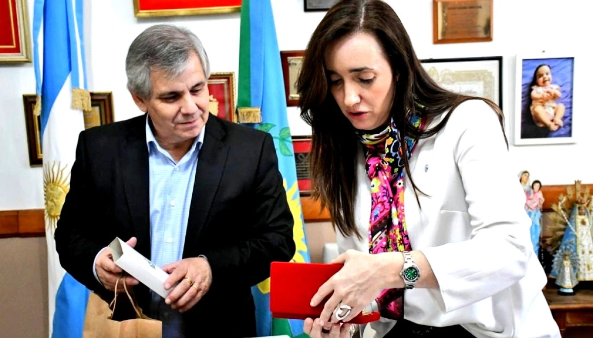 Britos recibió a Villarruel en Chivilcoy en medio del armado de una tercera vía peronista en Provincia