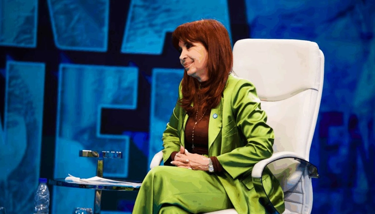Libertarios chicanearon con la candidatura de Cristina: “No bajó a la Provincia, se fue al descenso y juega en tercera”