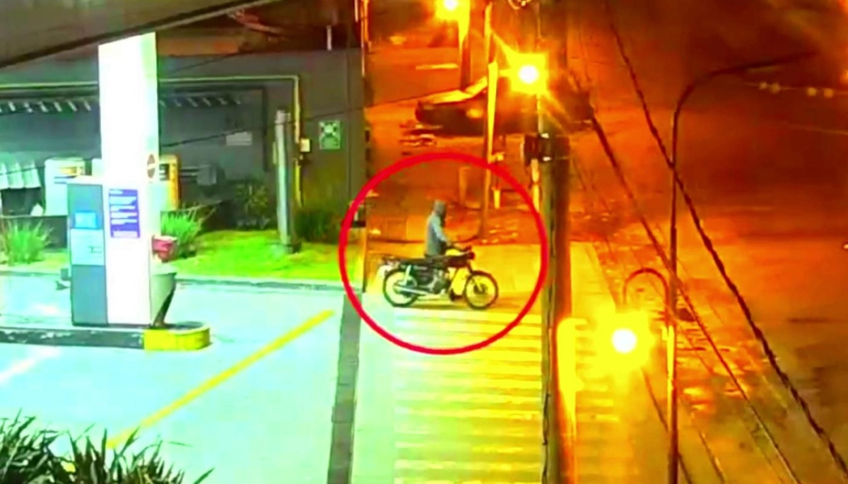 Robó la moto de una casa, se la llevó a la rastra y acabó rodeado por agentes del COT
