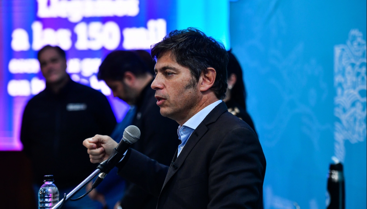 Kicillof visitó Puan y volvió a ponderar el rol del Estado: 