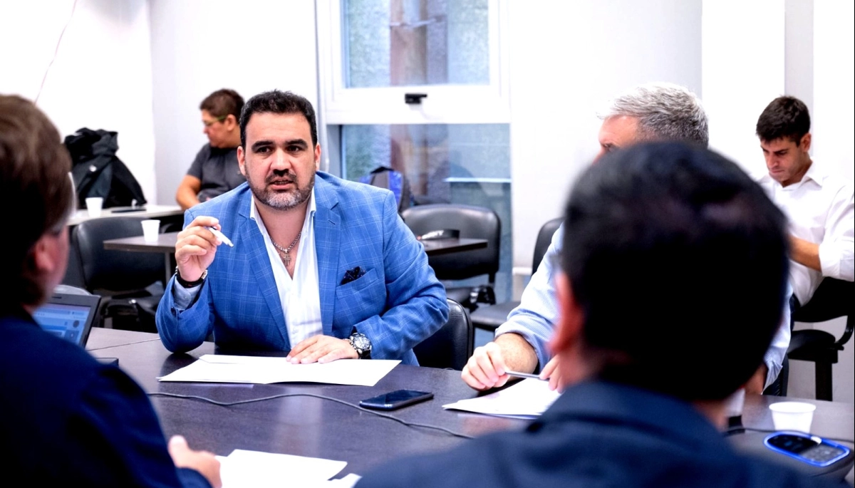 Libertarios “dialoguistas” cuestionaron a Milei por el veto a la emergencia en Bahía Blanca